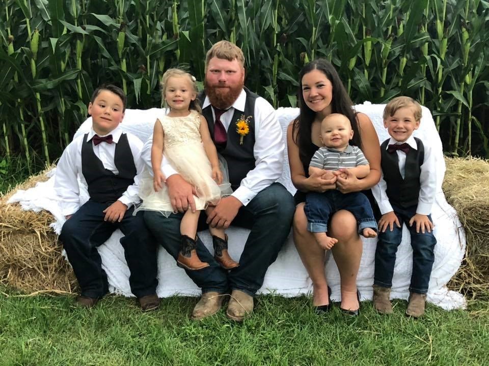 Cassie and Taylor Boyle are the parents of four children. Today, they shared their takeaways from the Sixpence Home-Based program.