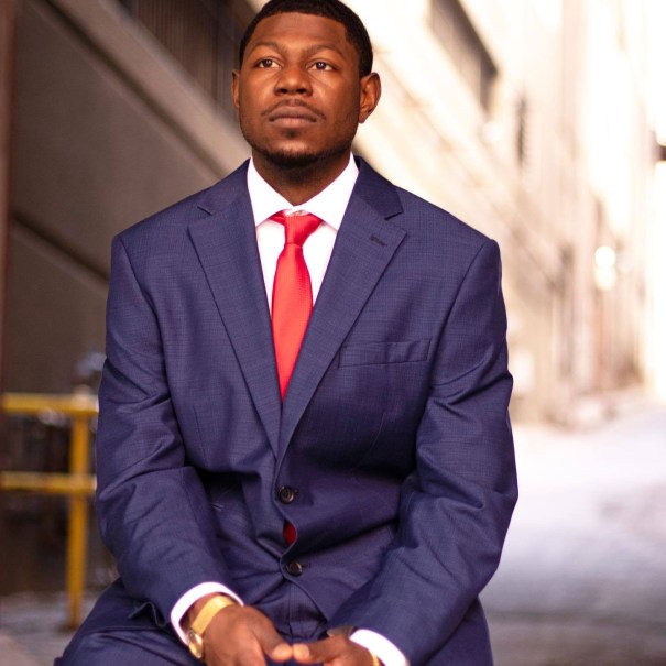 As with many successful people, Braxton Crowder's journey was neither straight nor smooth. Beyond School Bells is pleased to present this interview with Braxton, whose dedication to afterschool programs mirrors BSB's mission to create and sustain them. Read how this driven young man's resolve and support from an afterschool program changed his life and created a thriving career path.