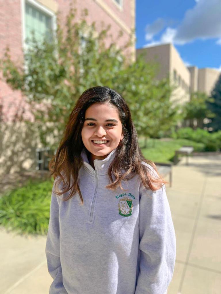 UNL Honors student, Sejal Soni, welcomed the challenge to teach grade school-aged students coding with a creative twist. 