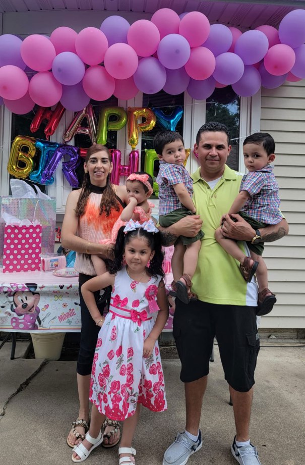 "Sixpence has also favored autonomy and security within our family, as well as an increased ability of creativity and imagination in my children. Sixpence has helped me create stronger ties with my children and society as a parent." Read more about Andrea's positive takeaways from our Sixpence program!